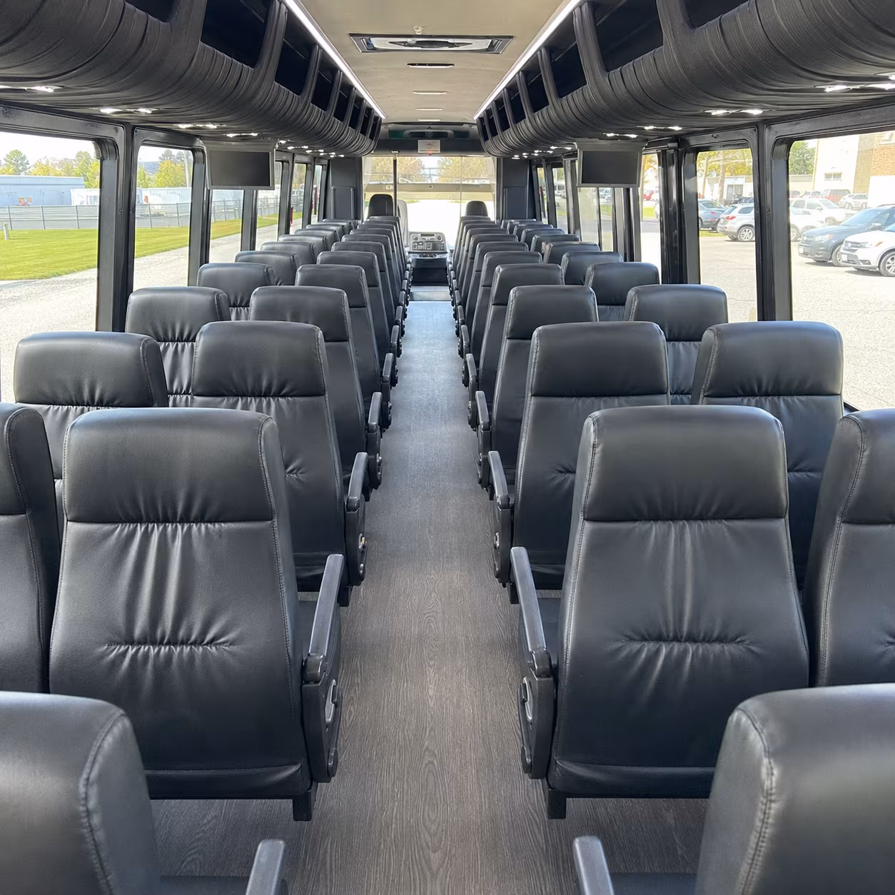 book the perfect ride for your next airport transfer 3