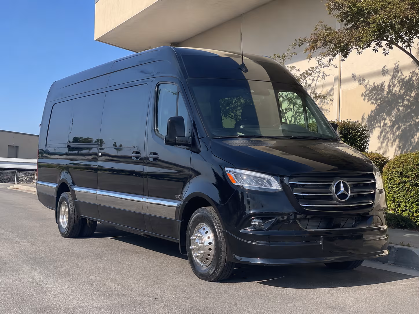 bus rental options for thornton trips