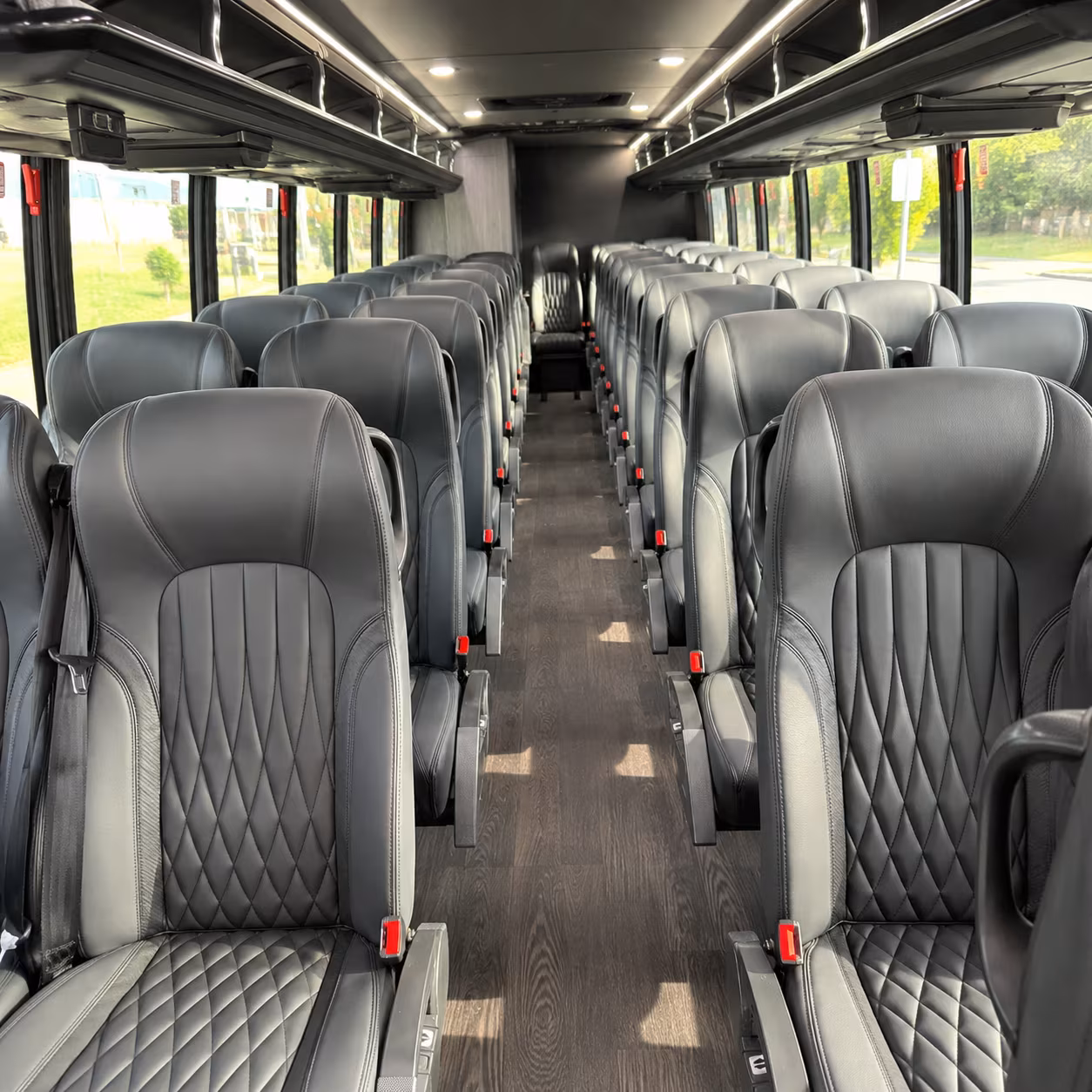 minibus rentals for small group wine tours around thornton