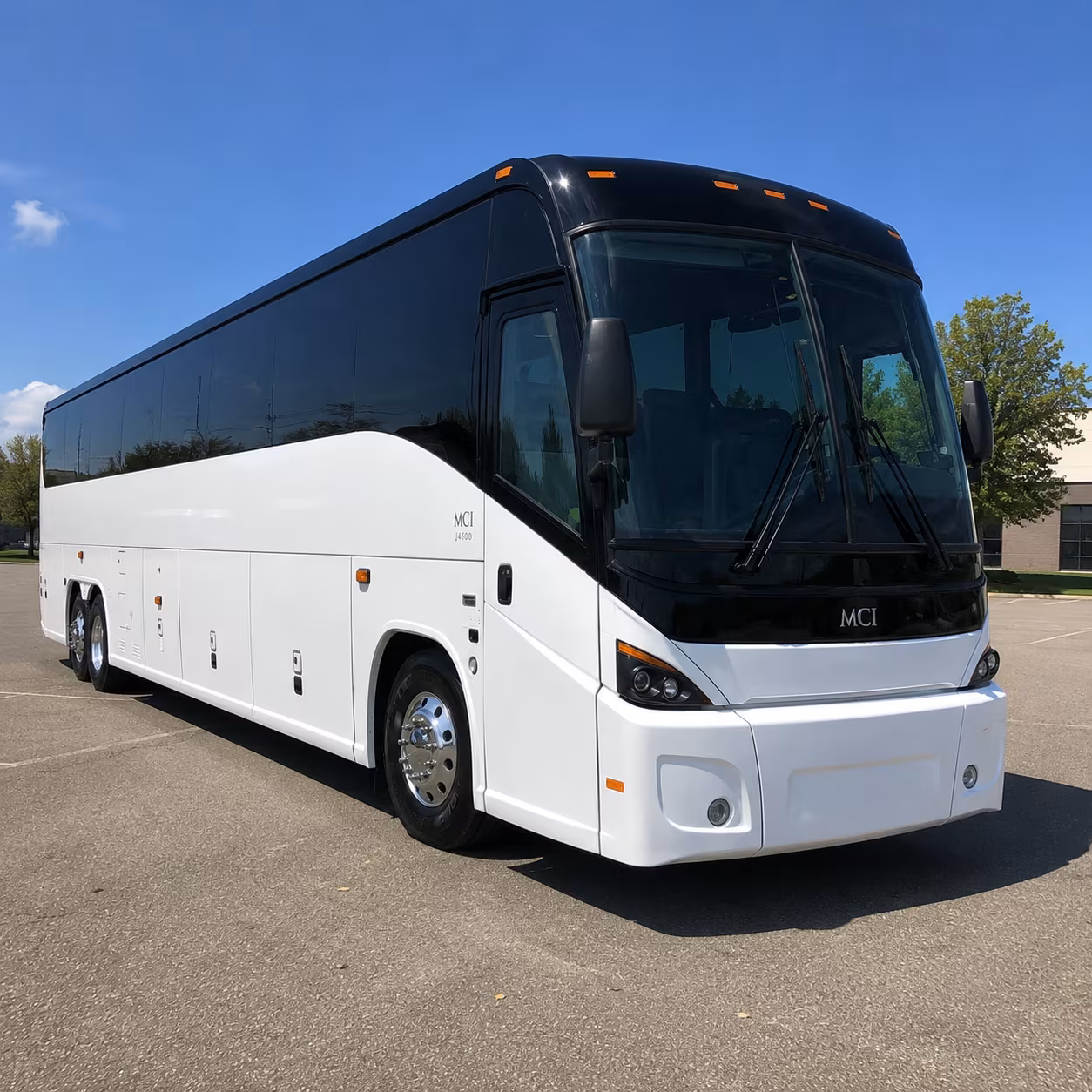 thornton 45 passenger charter bus
