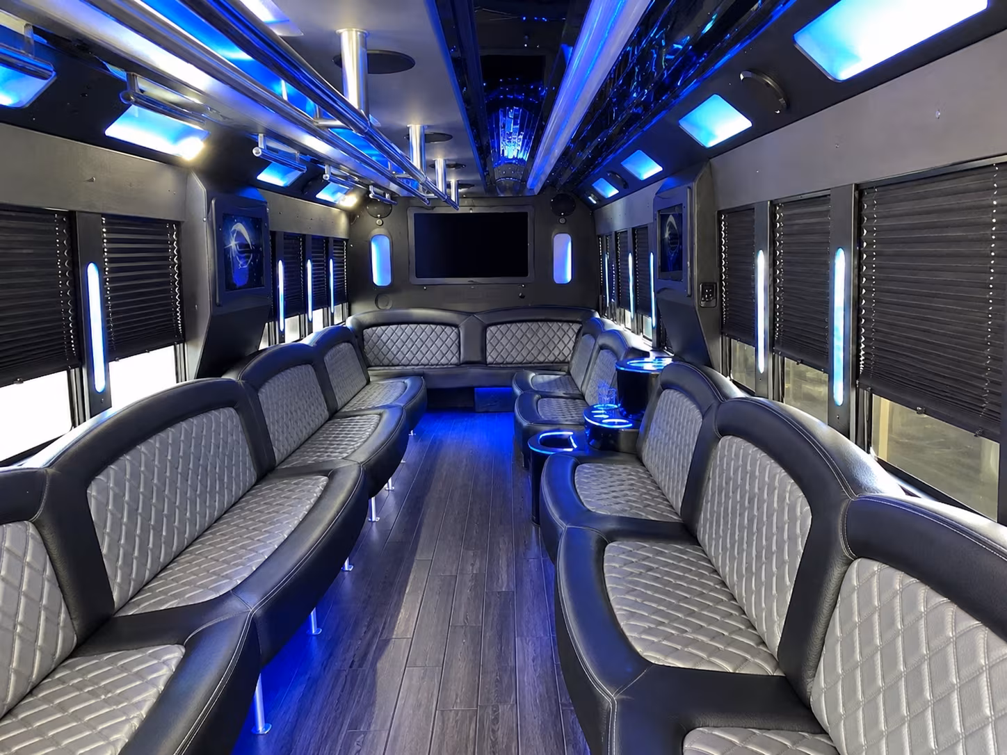 why rent using thorntonminibuscompany com